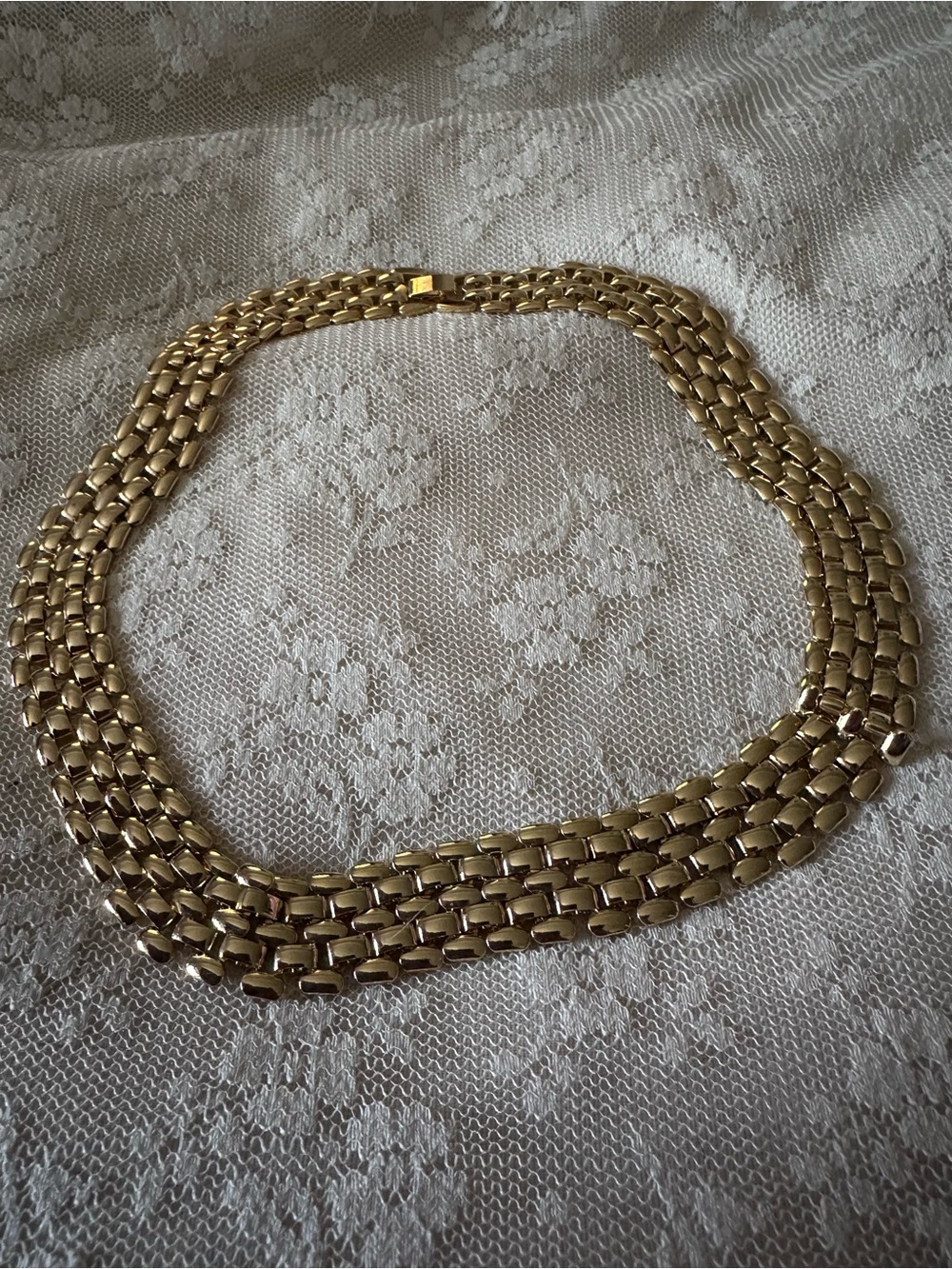 Gold-Tone Mesh Link Collar Necklace - Picture 2 of 3
